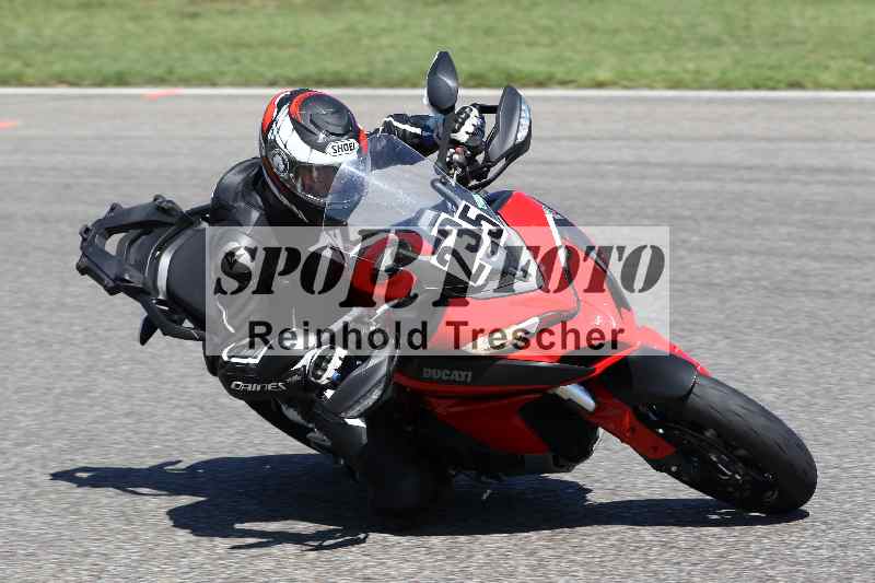 /43 08.08.2025 Discover the Bike ADR/Bike 1 gruen/235